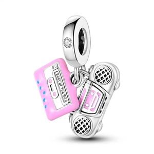 925 CASSETTE RADIO CHARM